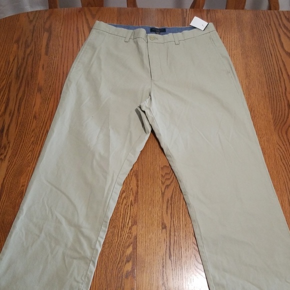 Banana Republic Gavin Chino Pants - Picture 2 of 4